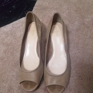 Cole Haan wedge womens sz 10